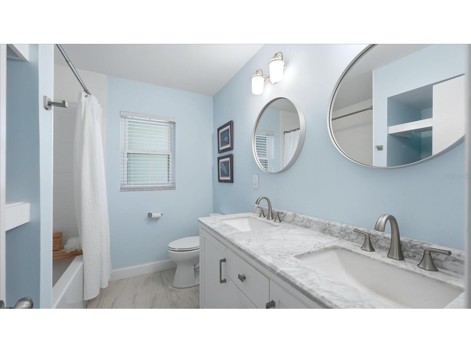6233 Rockefeller Avenue Sarasota FL 34231 A4695266 image24