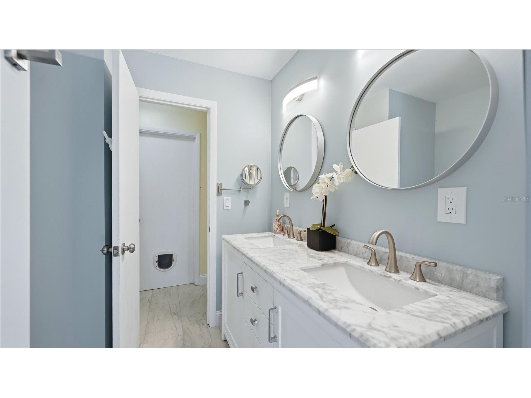 6233 Rockefeller Avenue Sarasota FL 34231 A4695266 image27