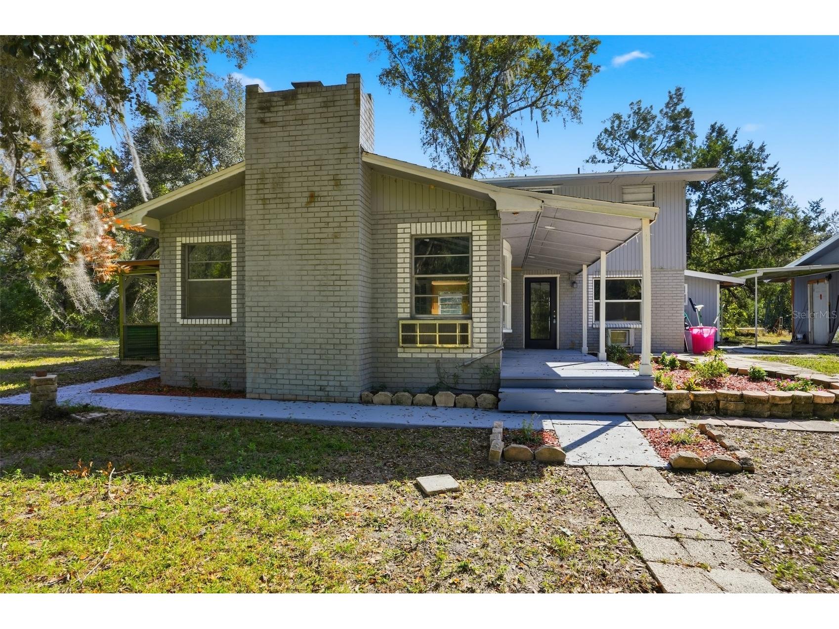 6234 Cyril Drive Dade City FL 33523 W7875709 image1