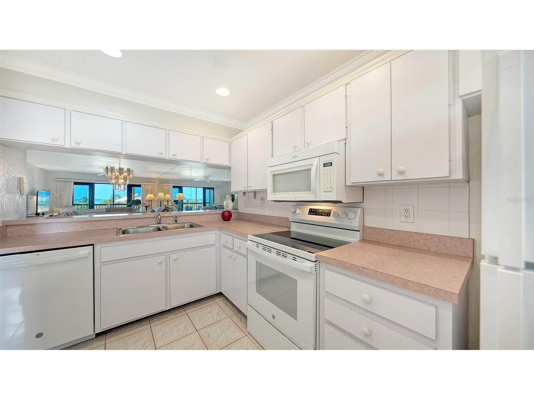 6234 Midnight Pass Road #307 Sarasota FL 34242 - GULF OF MEXICO A4692040 image7