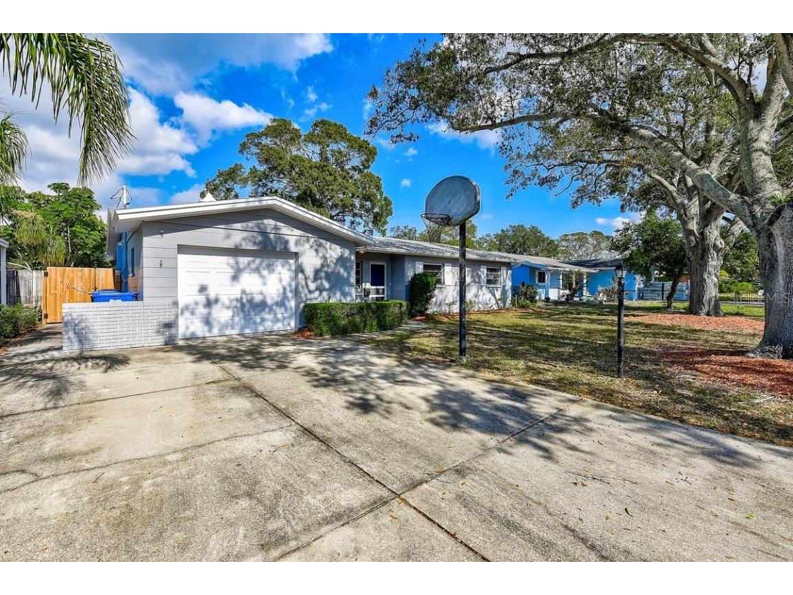 6235 7th Avenue S Saint Petersburg FL 33707 T3406491 image1