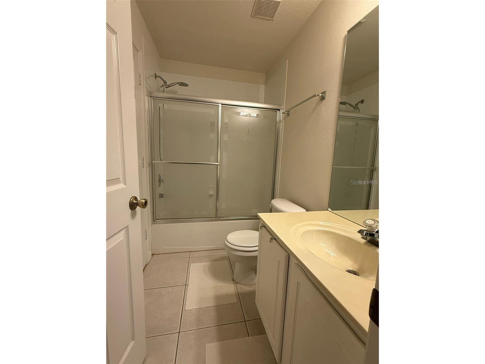 6235 Goethe Street #106 Orlando FL 32835 V4948340 image25