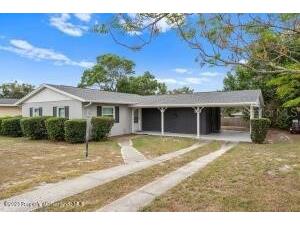 6236 Dalton Street Spring Hill FL 34606 W7861267 image1