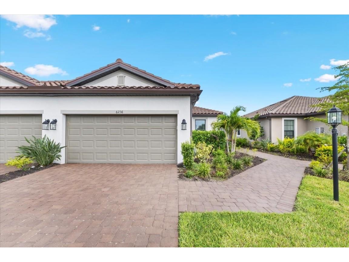 6236 Grandview Hill Court Bradenton FL 34203 A4665277 image1