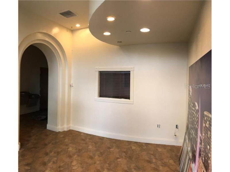 6236 Kingspointe Parkway #7 Orlando FL 32819 O6404993 image1