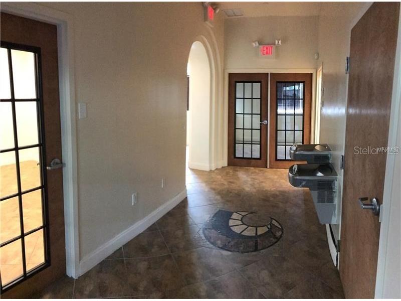 6236 Kingspointe Parkway #7 Orlando FL 32819 O6404993 image4