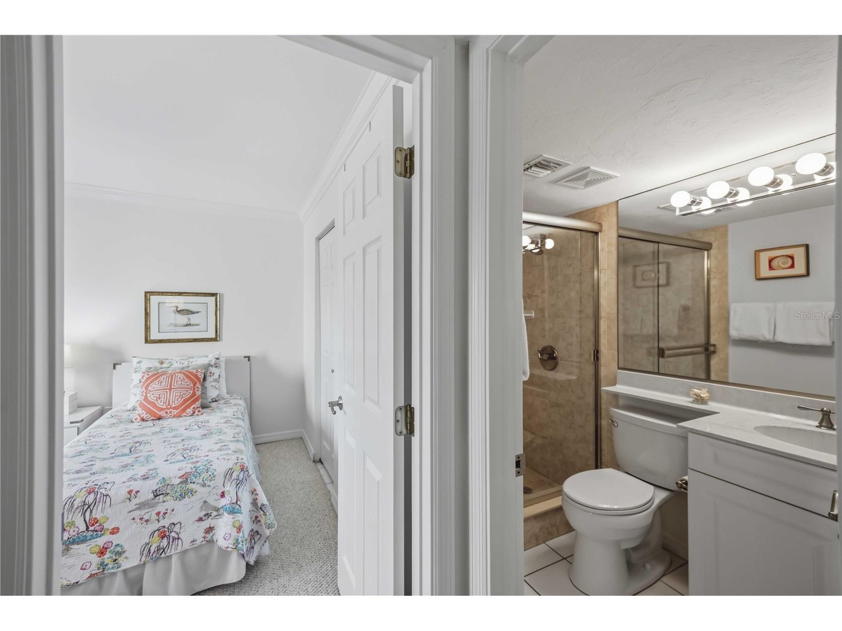 6236 Midnight Pass Road #1-307 Sarasota FL 34242 - GULF OF MEXICO N6144044 image25
