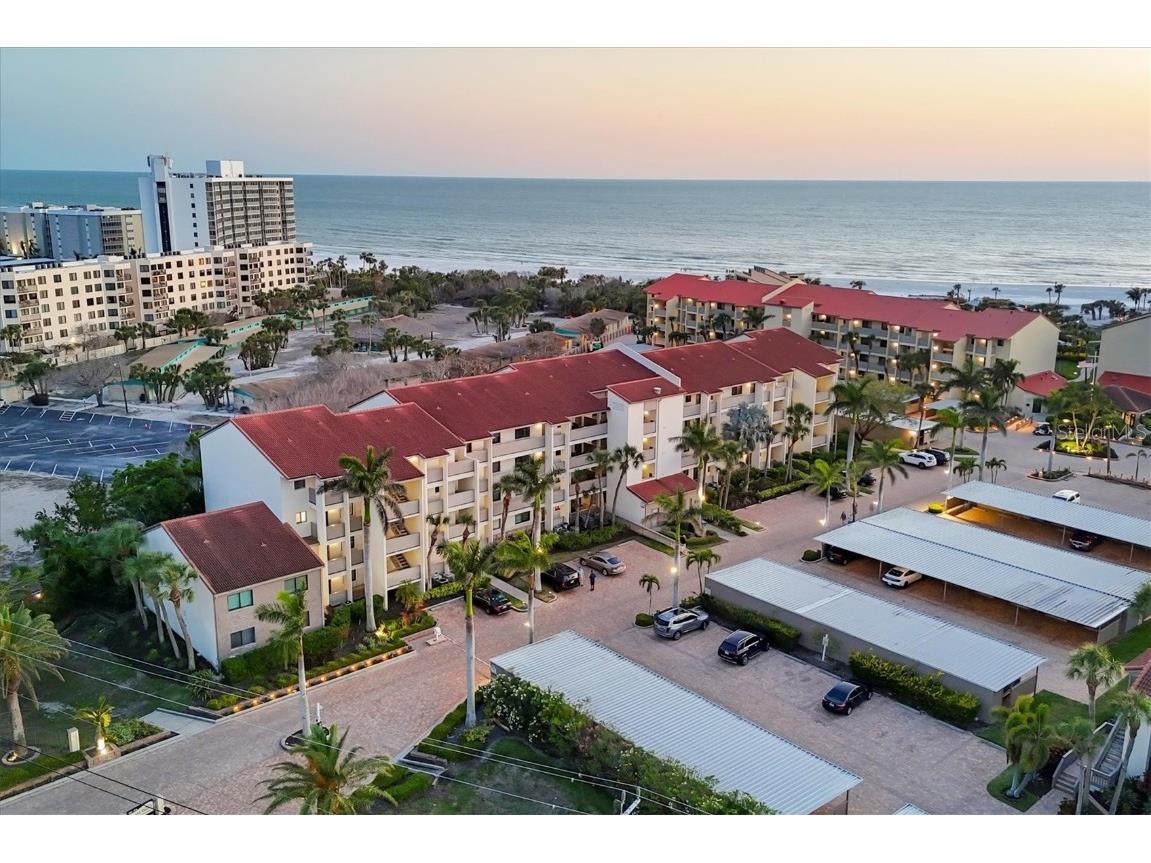 6236 Midnight Pass Road #300 Sarasota FL 34242 A4648831 image1