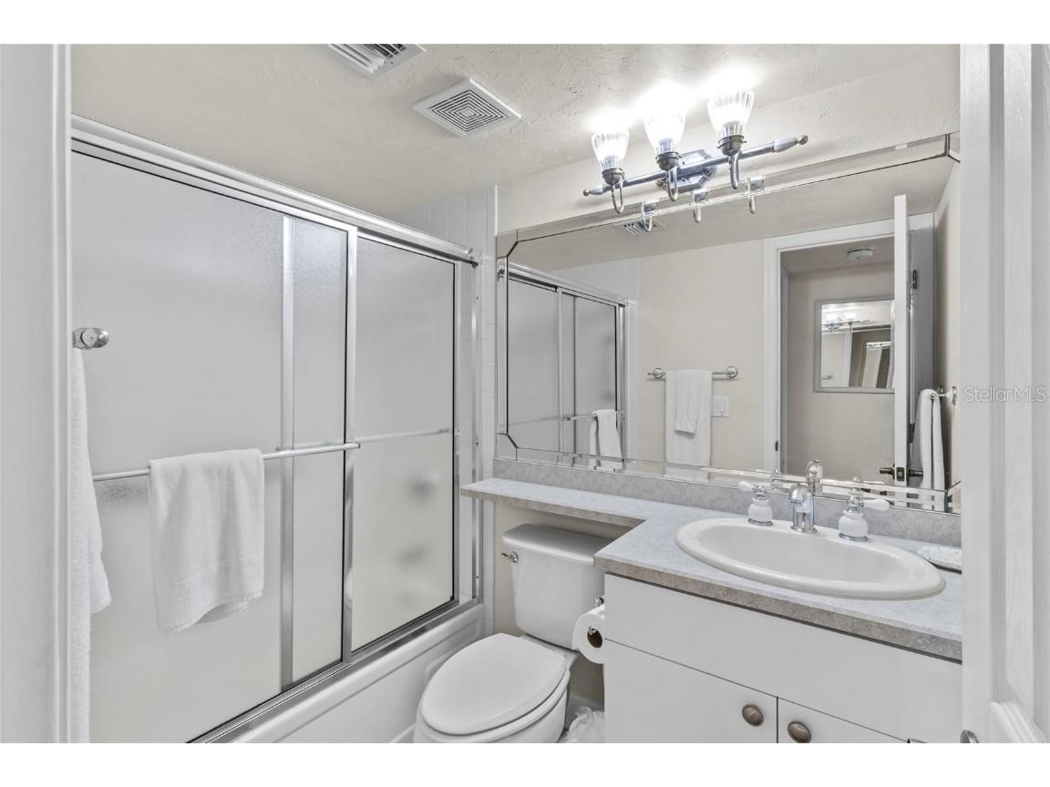 6236 Midnight Pass Road #305 Sarasota FL 34242 A4671409 image18