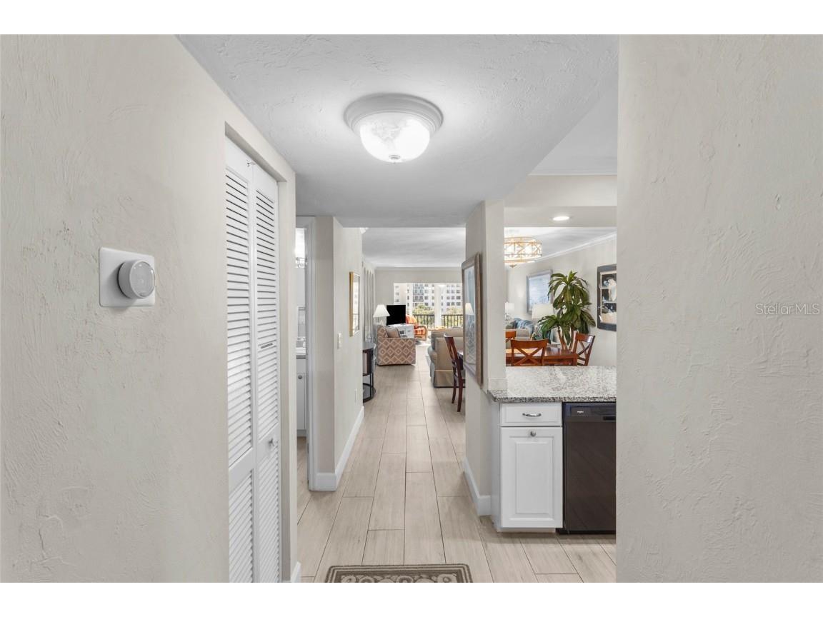 6236 Midnight Pass Road #305 Sarasota FL 34242 A4671409 image2