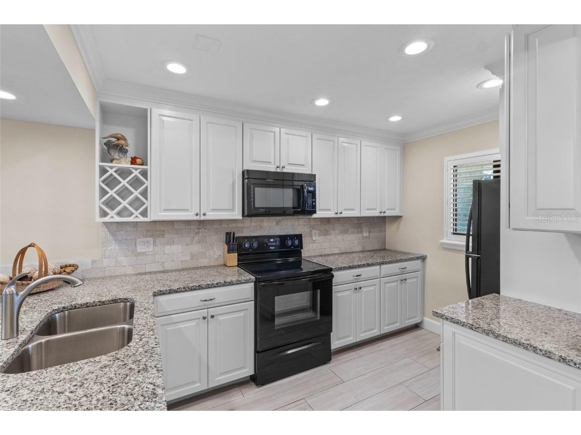 6236 Midnight Pass Road #305 Sarasota FL 34242 A4671409 image7