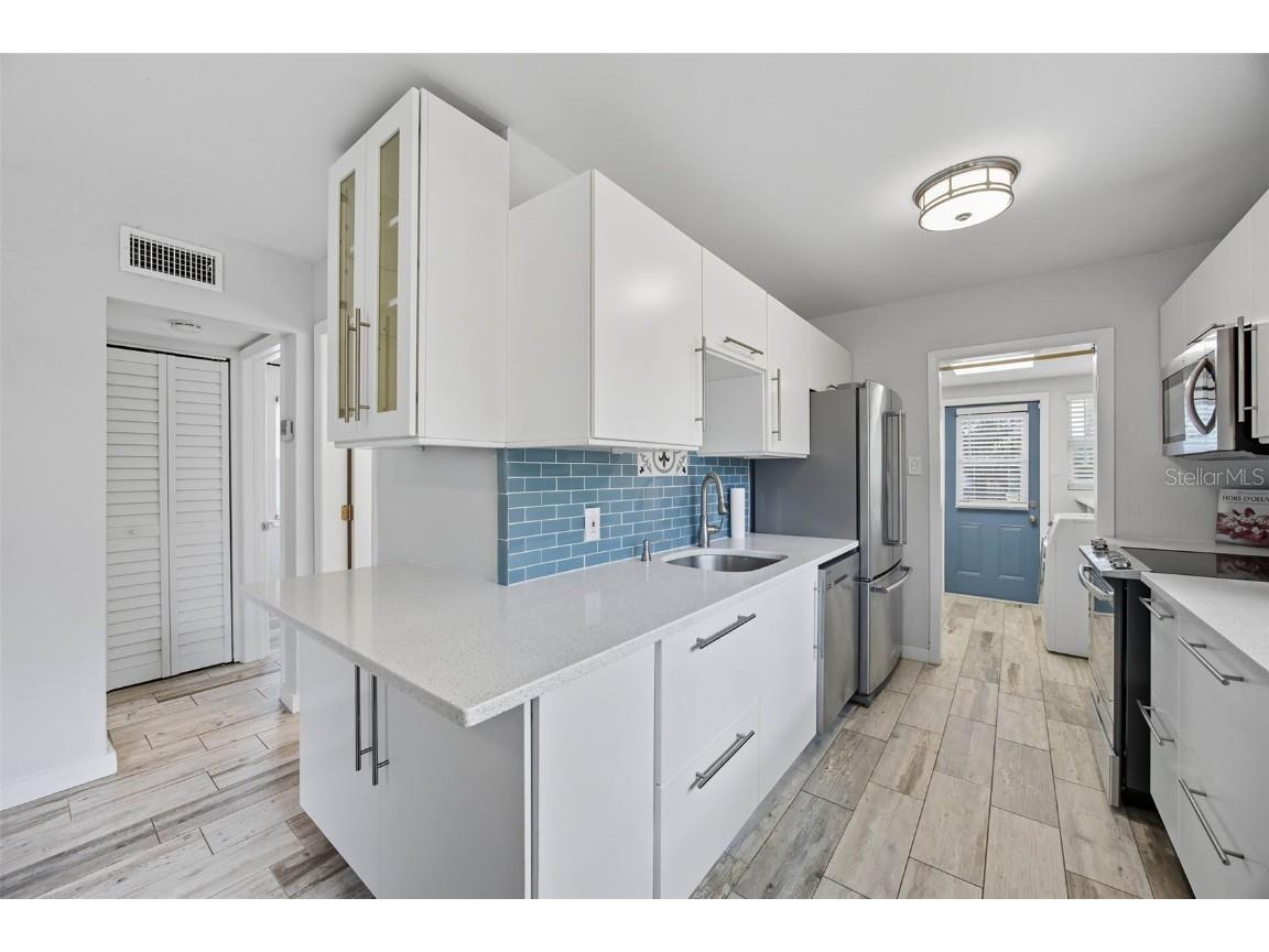 6236 S Martindale Avenue Tampa FL 33611 TB8434499 image11