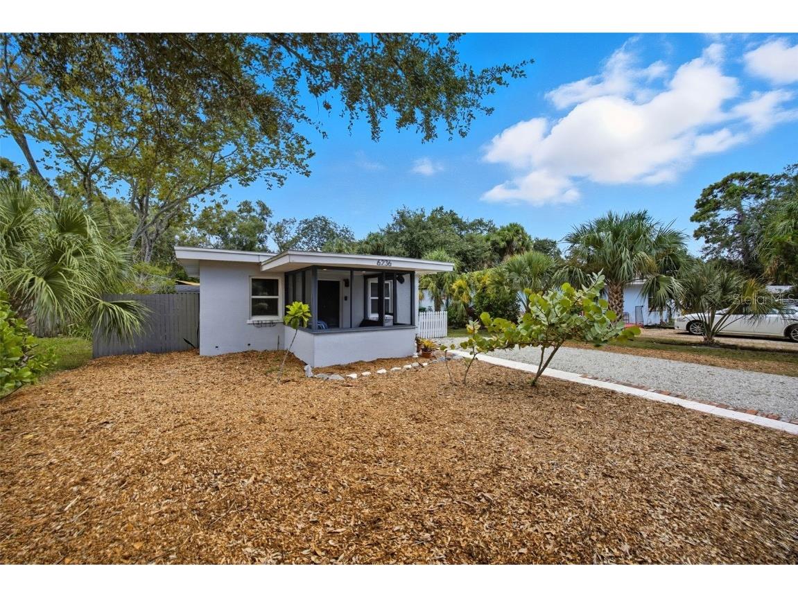 6236 S Martindale Avenue Tampa FL 33611 TB8447067 image2