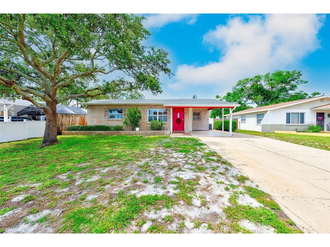 6237 50th Avenue N Saint Petersburg FL 33709 TB8398359 image1