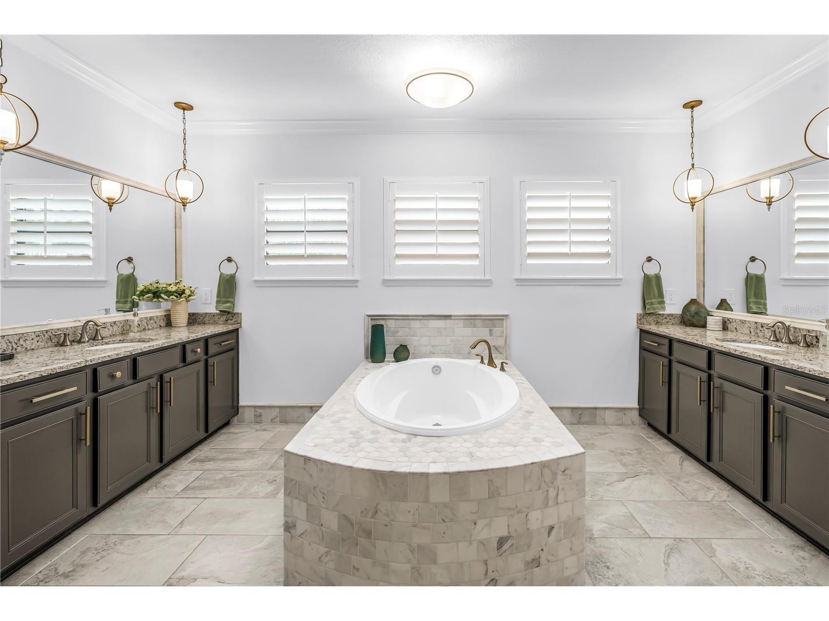 6237 Signature Pointe Lane Bradenton FL 34210 A4694408 image44