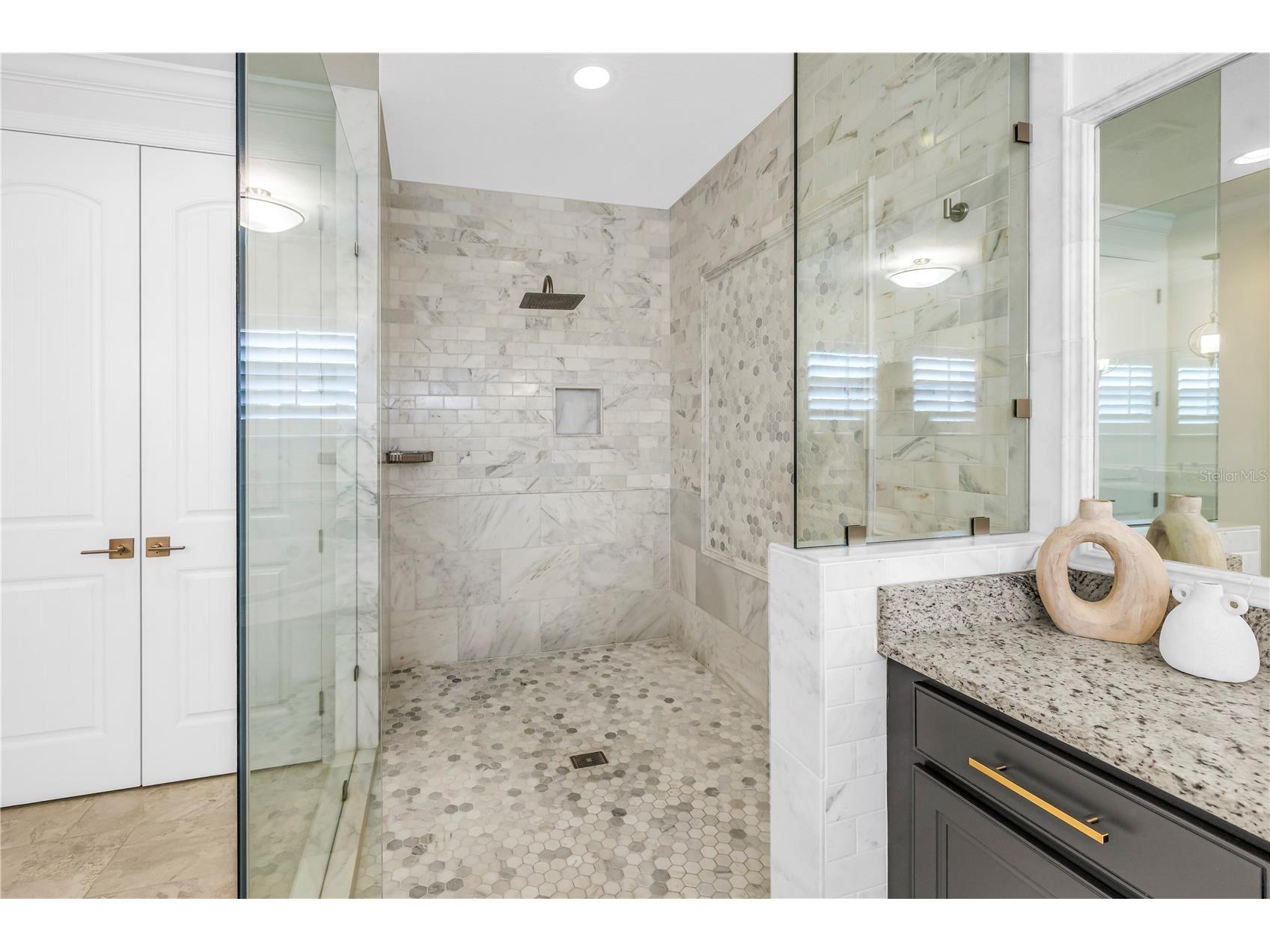 6237 Signature Pointe Lane Bradenton FL 34210 A4694408 image48