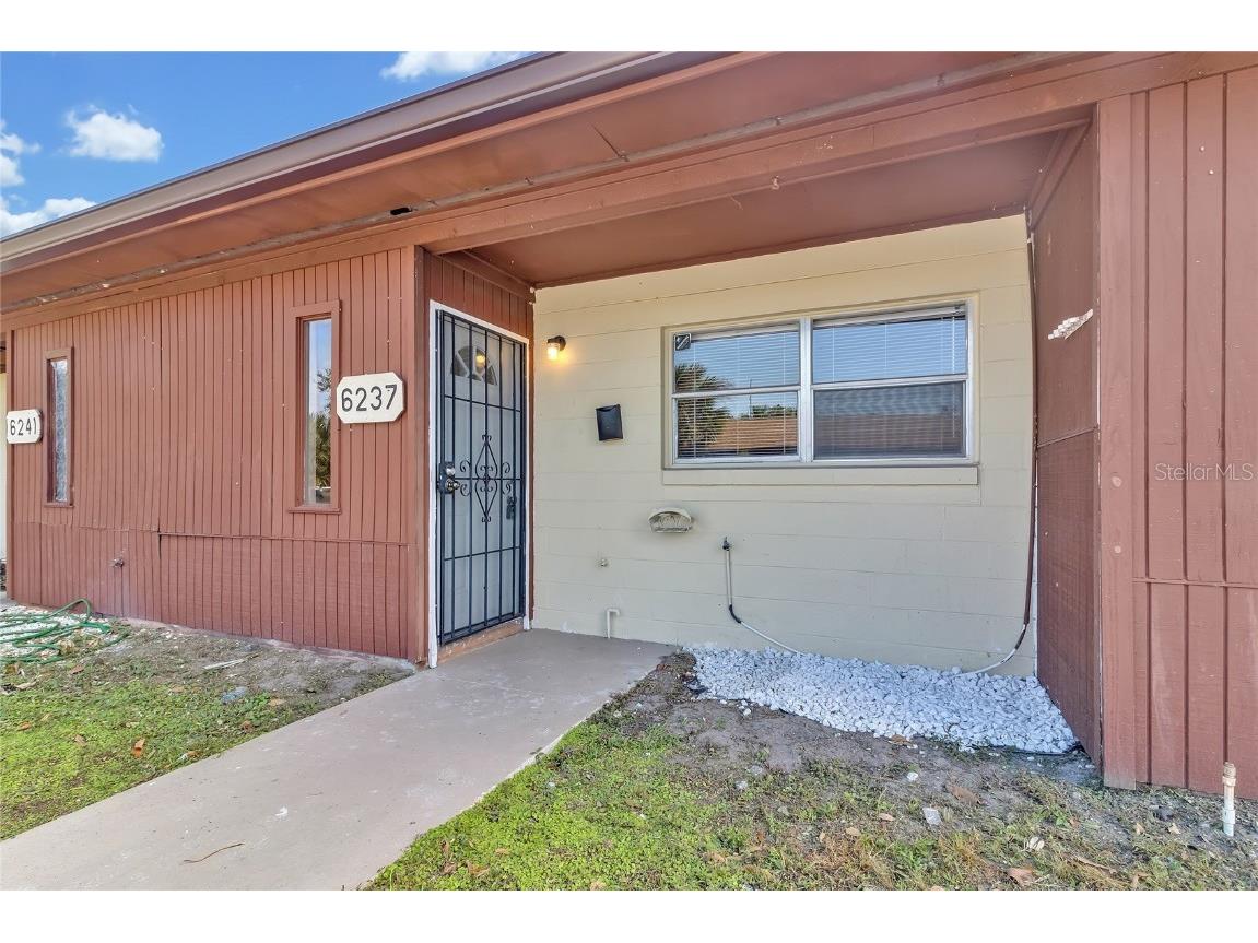 6237 Weston Court #14 Orlando FL 32810 S5095255 image1