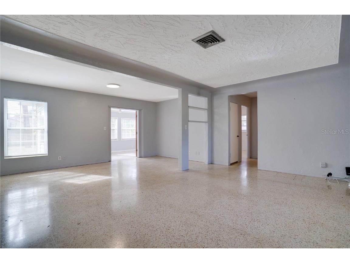 6238 13th Avenue S Gulfport FL 33707 TB8459781 image5