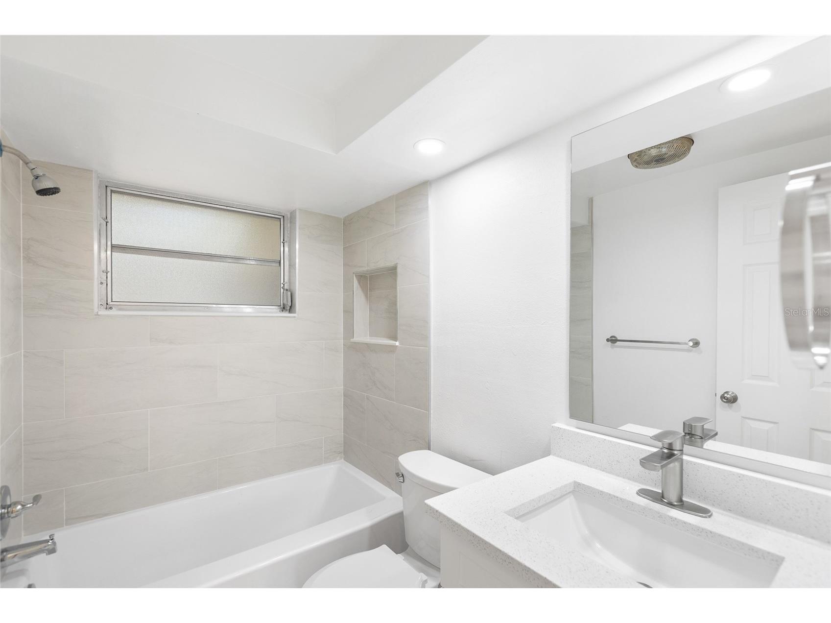 6239 7th Avenue New Port Richey FL 34653 TB8495196 image30