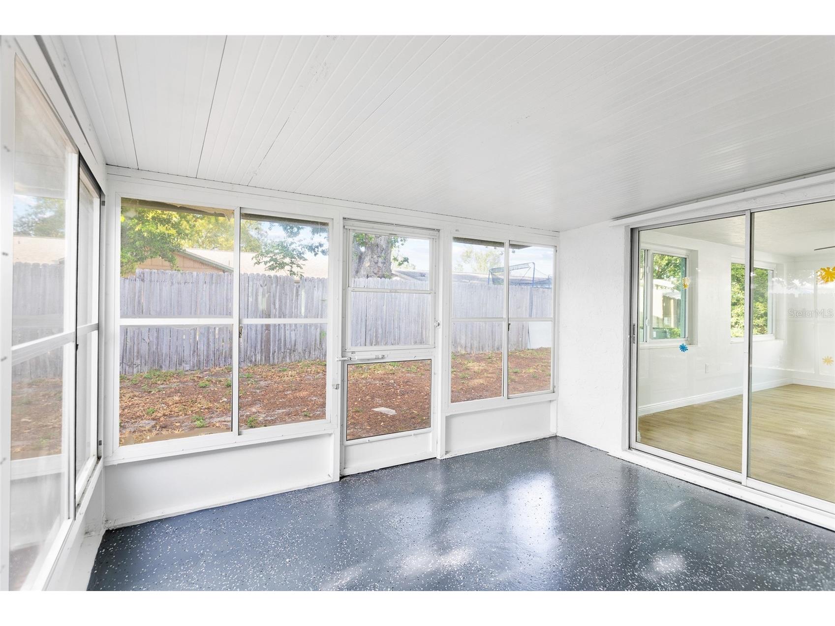 6239 7th Avenue New Port Richey FL 34653 TB8495196 image37