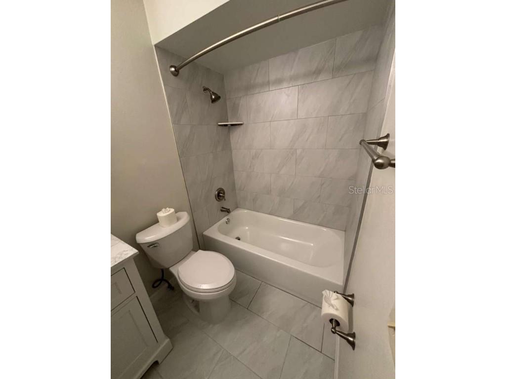 6239 Fox Hunt Trail Orlando FL 32808 O6355730 image32