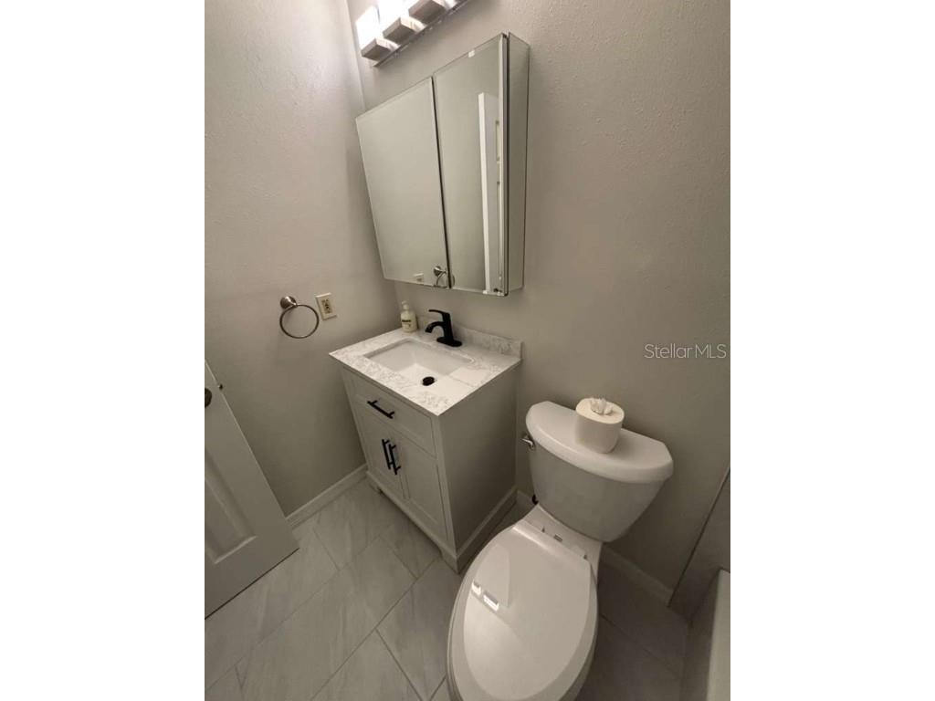 6239 Fox Hunt Trail Orlando FL 32808 O6355730 image33