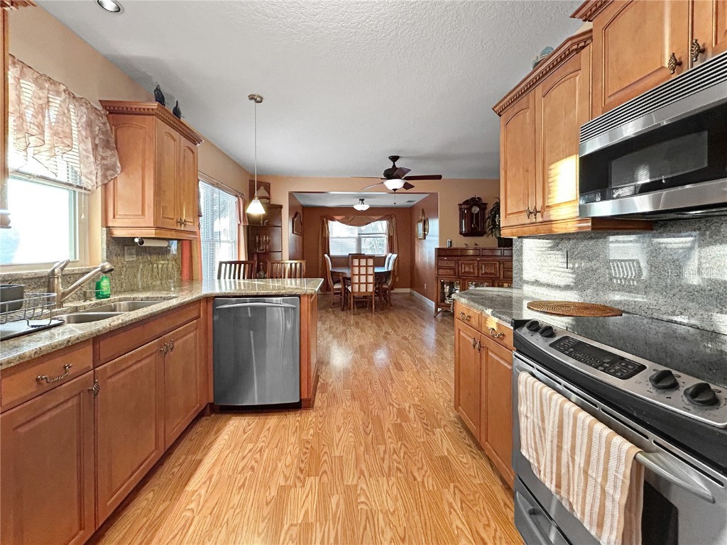 624 71st Avenue Saint Pete Beach FL 33706 A4664280 image4