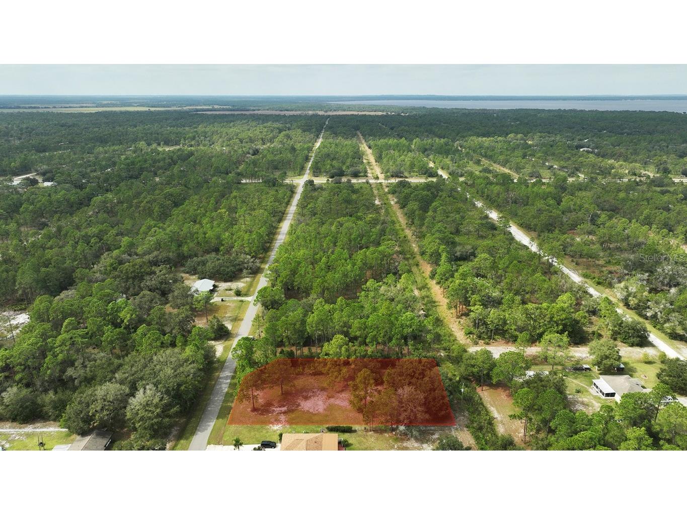 624 Allamanda Drive Indian Lake Estates FL 33855 - WALK IN WATER P4927881 image1