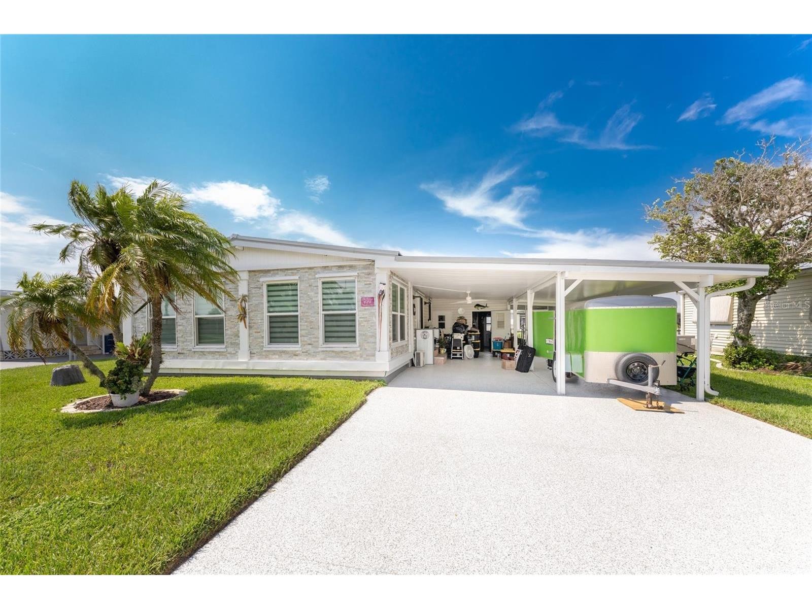 624 Blackburn Boulevard North Port FL 34287 D6148020 image2