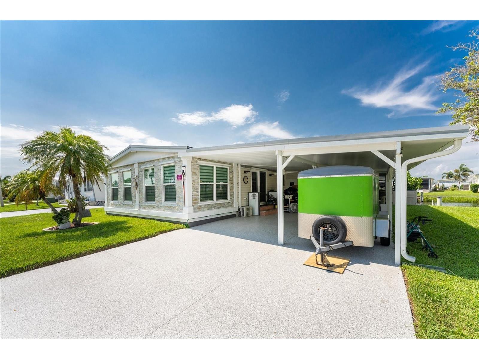 624 Blackburn Boulevard North Port FL 34287 D6148020 image3