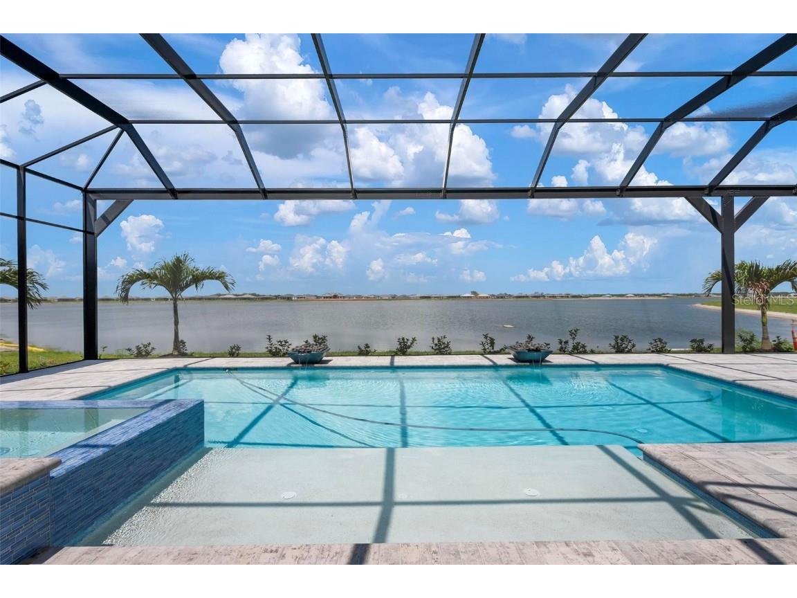 624 Blue Shell Loop Sarasota FL 34240 A4633383 image2