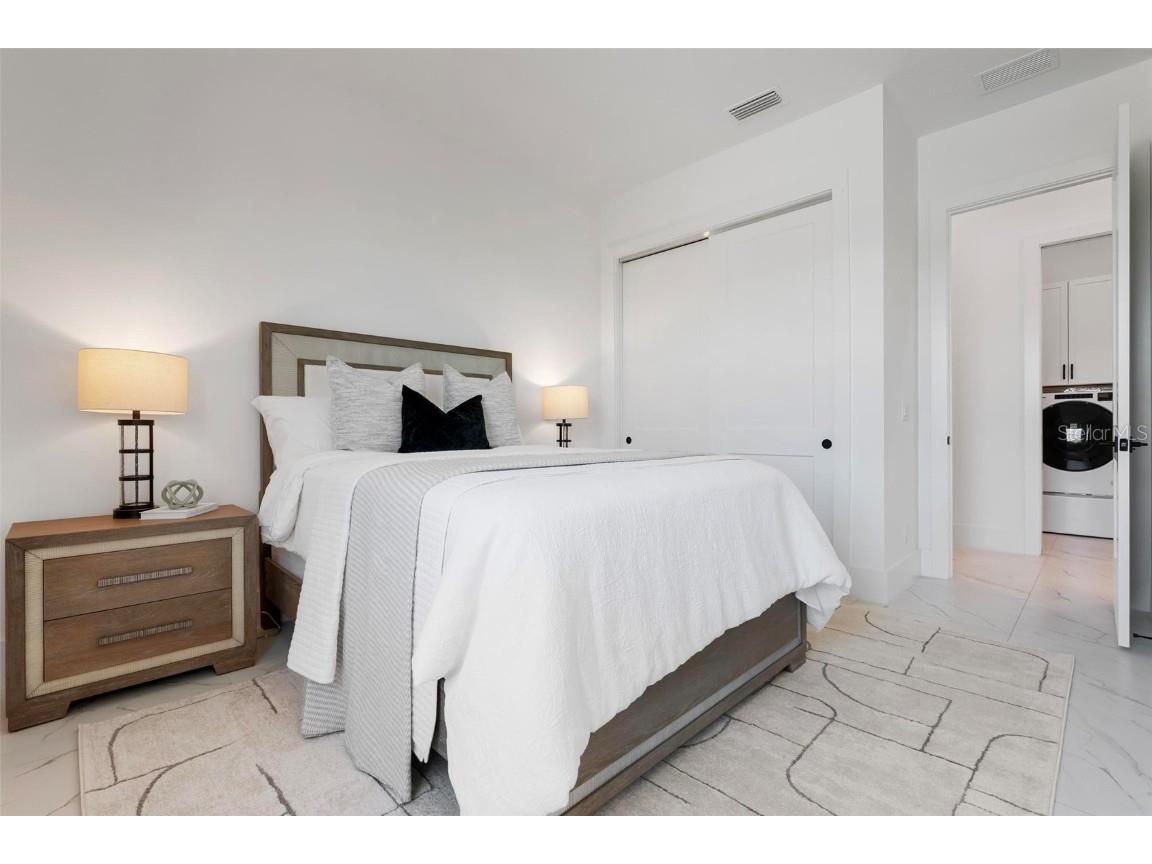 624 Blue Shell Loop Sarasota FL 34240 A4633383 image41