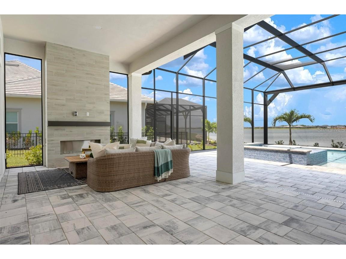 624 Blue Shell Loop Sarasota FL 34240 A4633383 image45