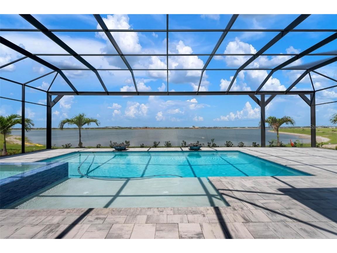 624 Blue Shell Loop Sarasota FL 34240 A4633383 image47