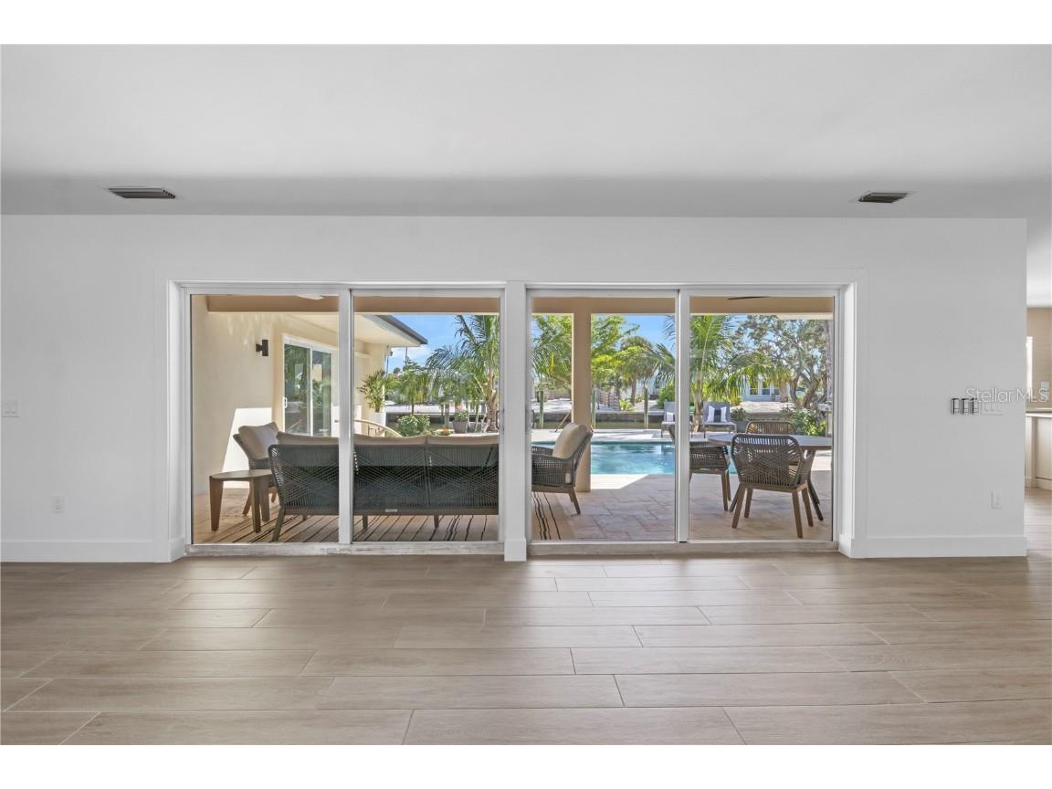 624 Dundee Lane Holmes Beach FL 34217 A4665745 image12