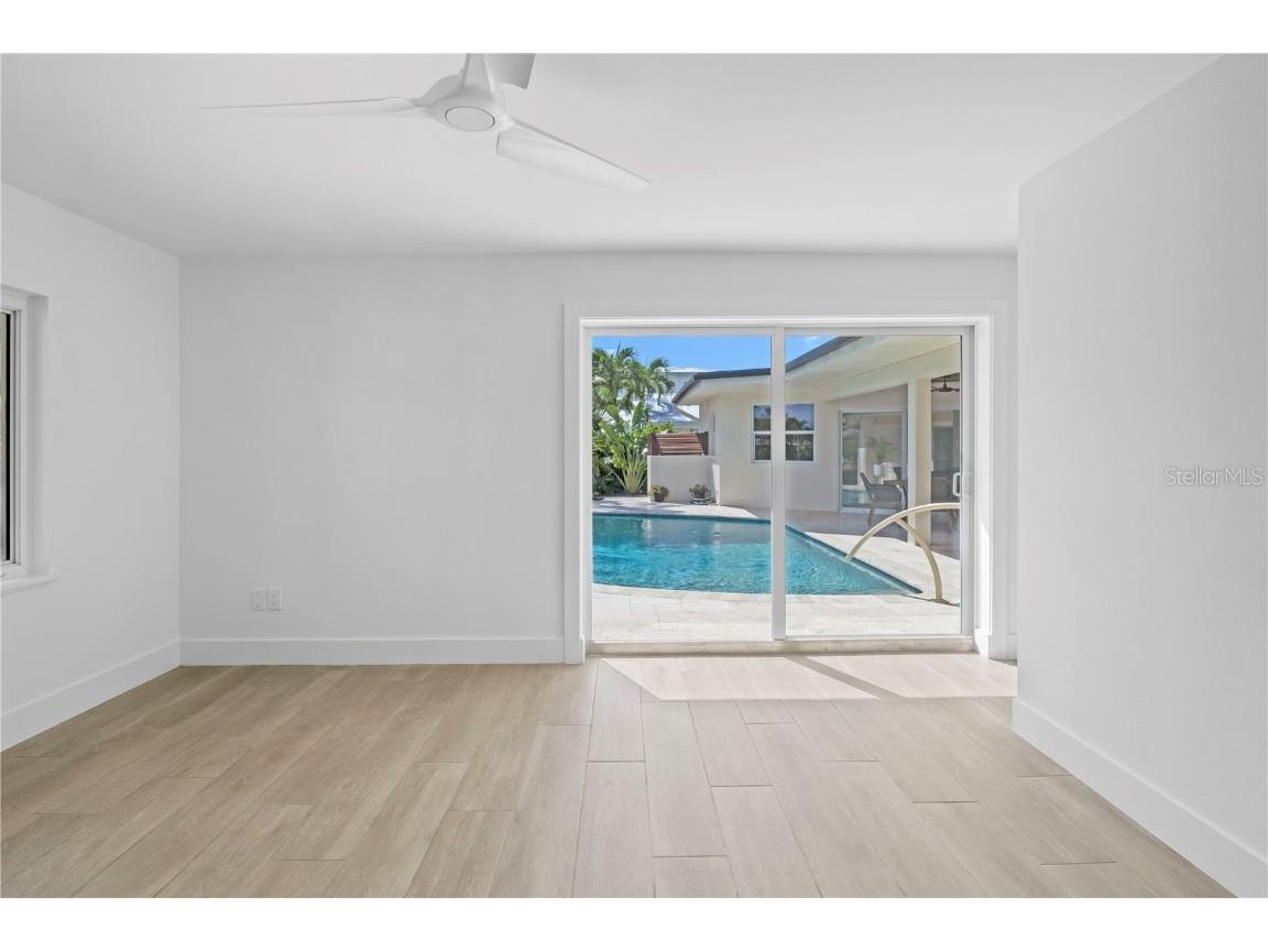 624 Dundee Lane Holmes Beach FL 34217 A4665745 image34