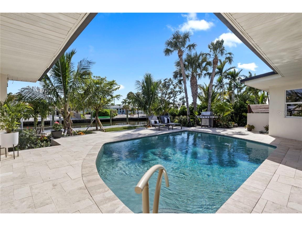 624 Dundee Lane Holmes Beach FL 34217 A4665745 image48