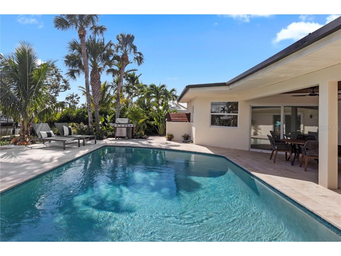 624 Dundee Lane Holmes Beach FL 34217 A4665745 image49