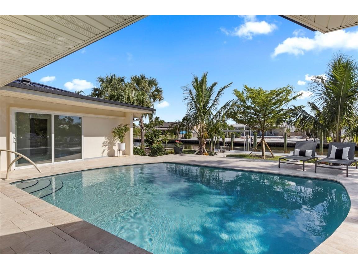 624 Dundee Lane Holmes Beach FL 34217 A4665745 image54