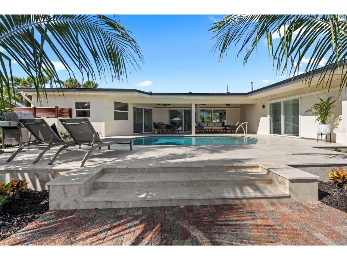 624 Dundee Lane Holmes Beach FL 34217 A4665745 image56