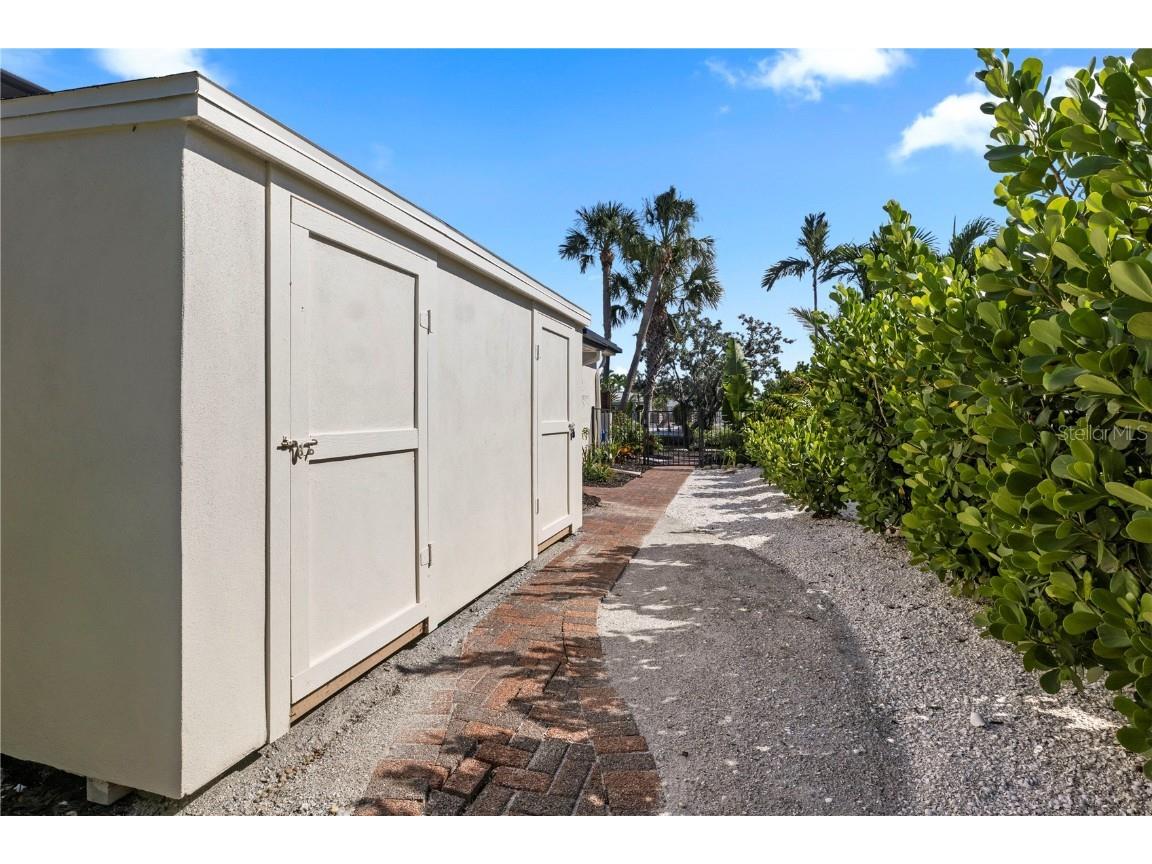 624 Dundee Lane Holmes Beach FL 34217 A4665745 image59