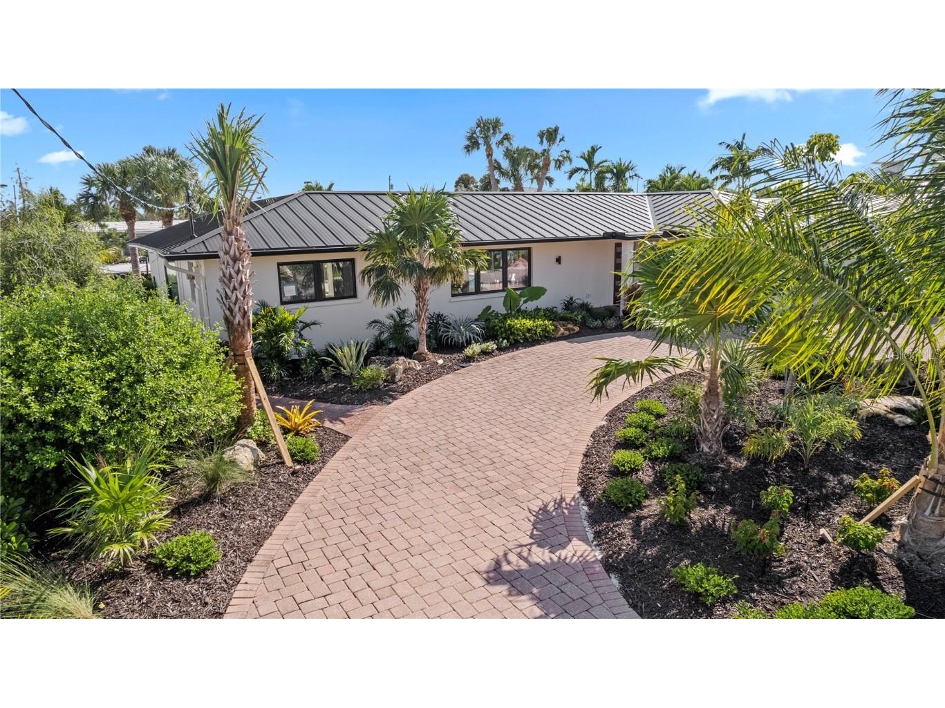 624 Dundee Lane Holmes Beach FL 34217 A4665745 image61