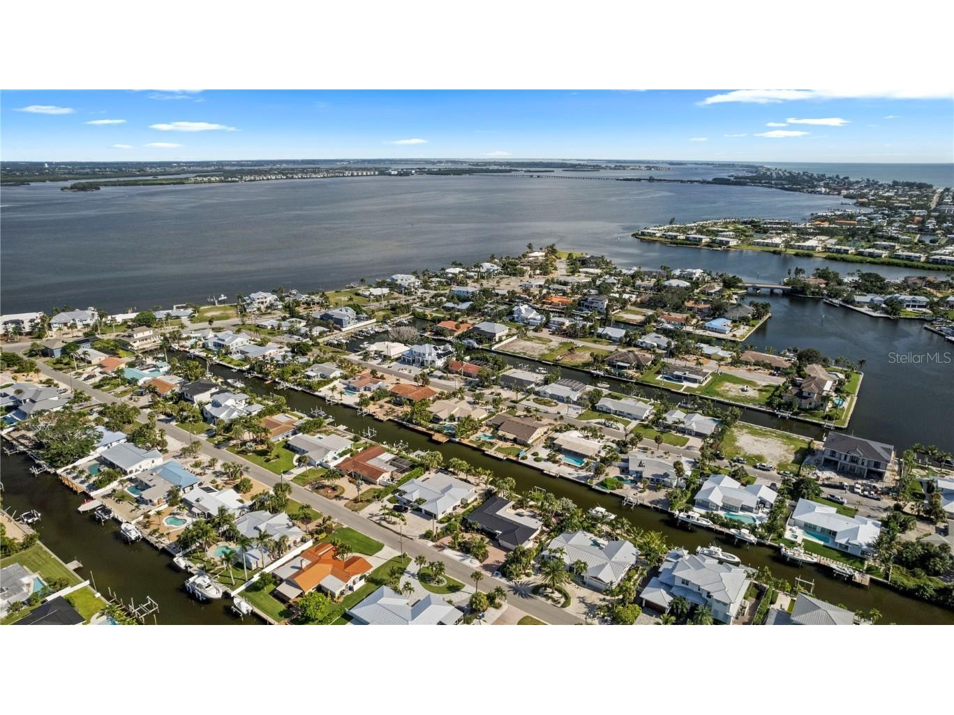 624 Dundee Lane Holmes Beach FL 34217 A4665745 image64