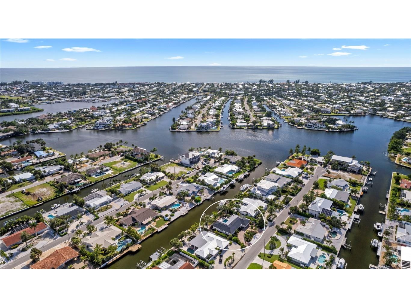 624 Dundee Lane Holmes Beach FL 34217 A4665745 image77