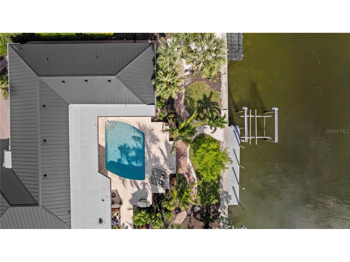 624 Dundee Lane Holmes Beach FL 34217 A4665745 image78