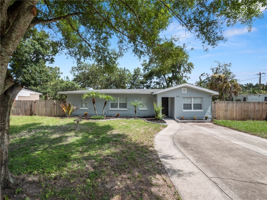 624 Eastway Drive Lakeland FL 33803 L4946546 image1
