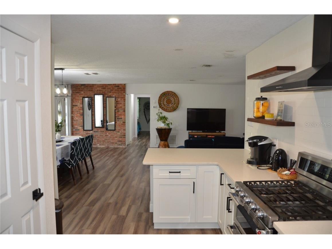 624 Hager Court Deltona FL 32725 - LAKE GLEASON O6333899 image9