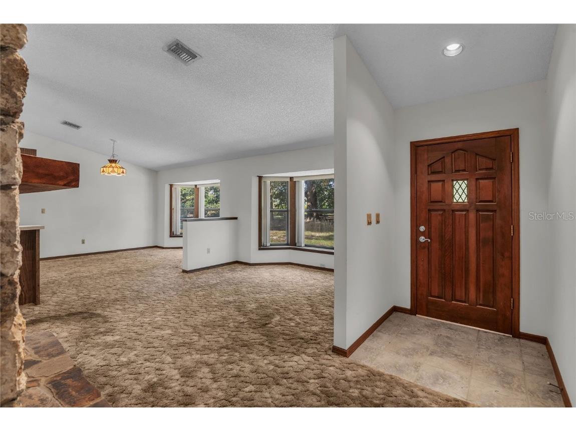 624 Hull Island Drive Oakland FL 34787 O6359887 image3