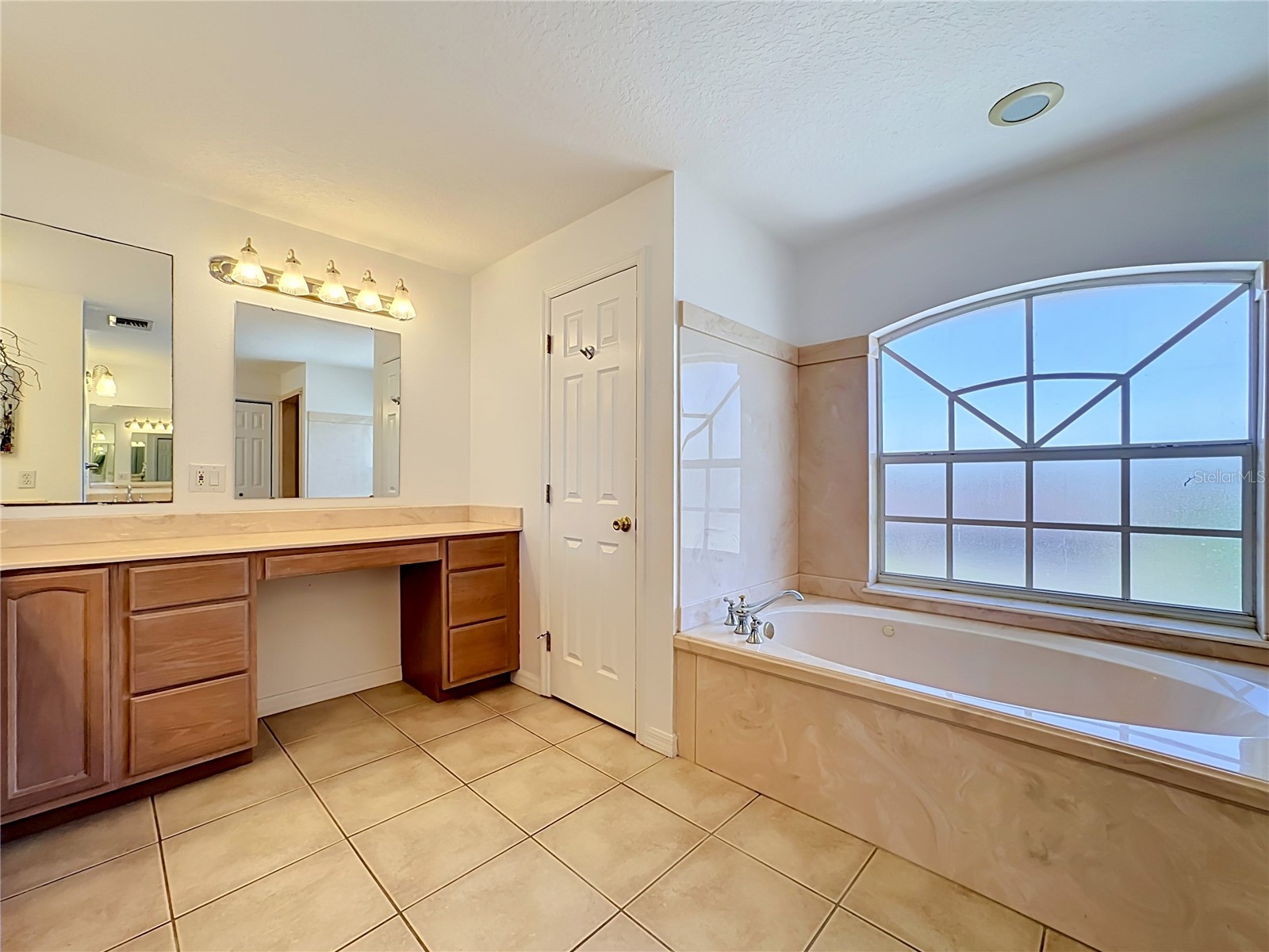 624 Kingston Court Apollo Beach FL 33572 TB8504604 image41