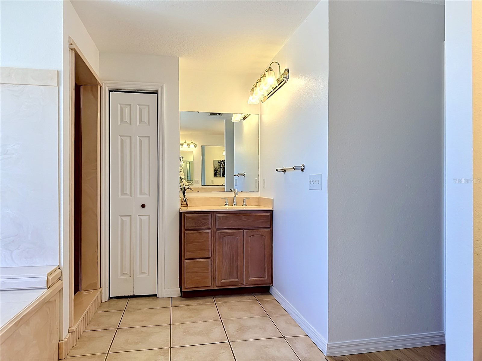 624 Kingston Court Apollo Beach FL 33572 TB8504604 image44